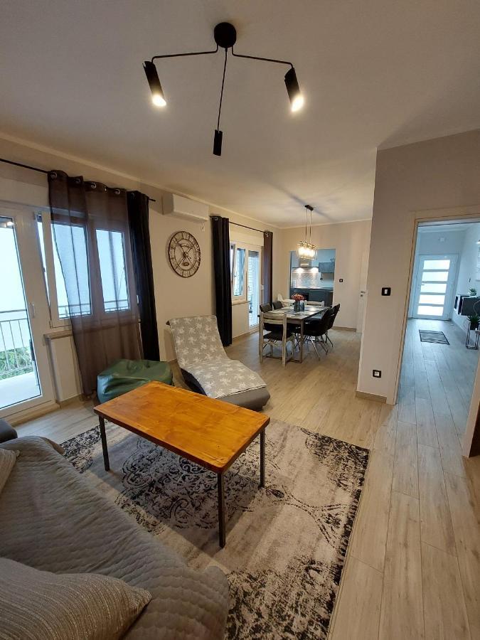 Family Apartment Cathy Galizana Luaran gambar